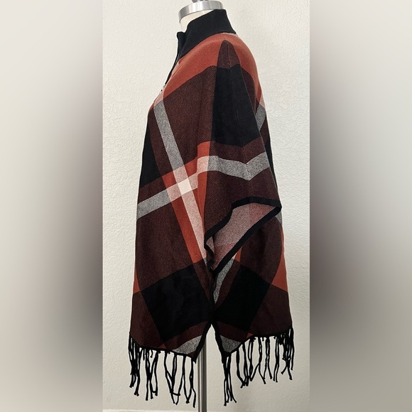 RACHEL ZOE Zip Fringe Poncho Brown Plaid SIZE S/M - Picture 3 of 6